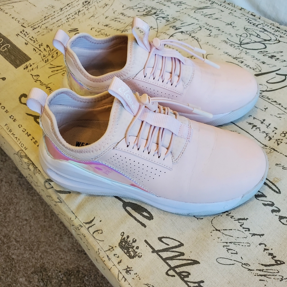 Clove womens shoes